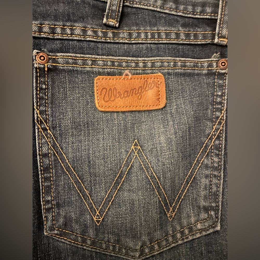 Wrangler 32/32 Bootcut Jeans
